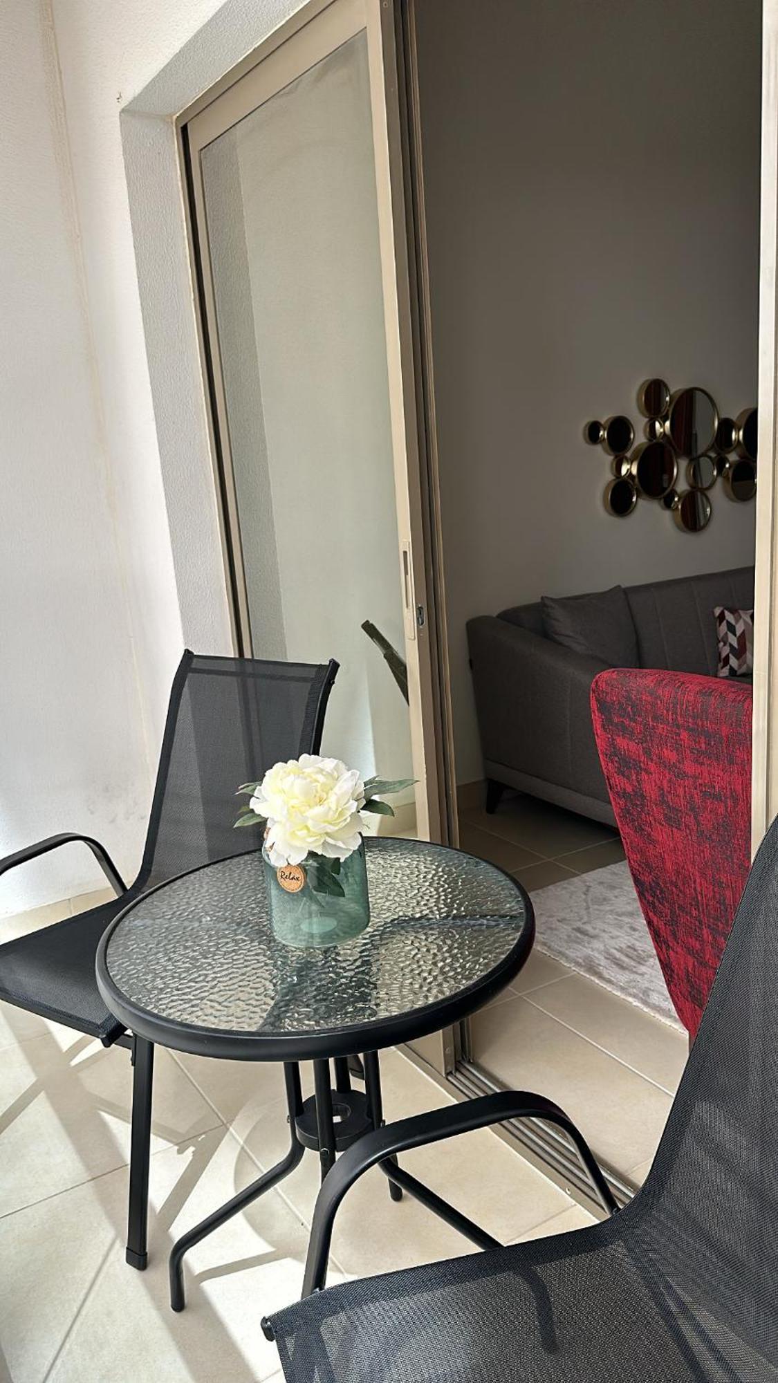 Gem - 1 Bedroom, 3 Beds * Mascate